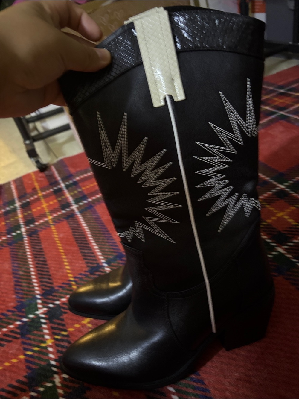 Boots woman size 8